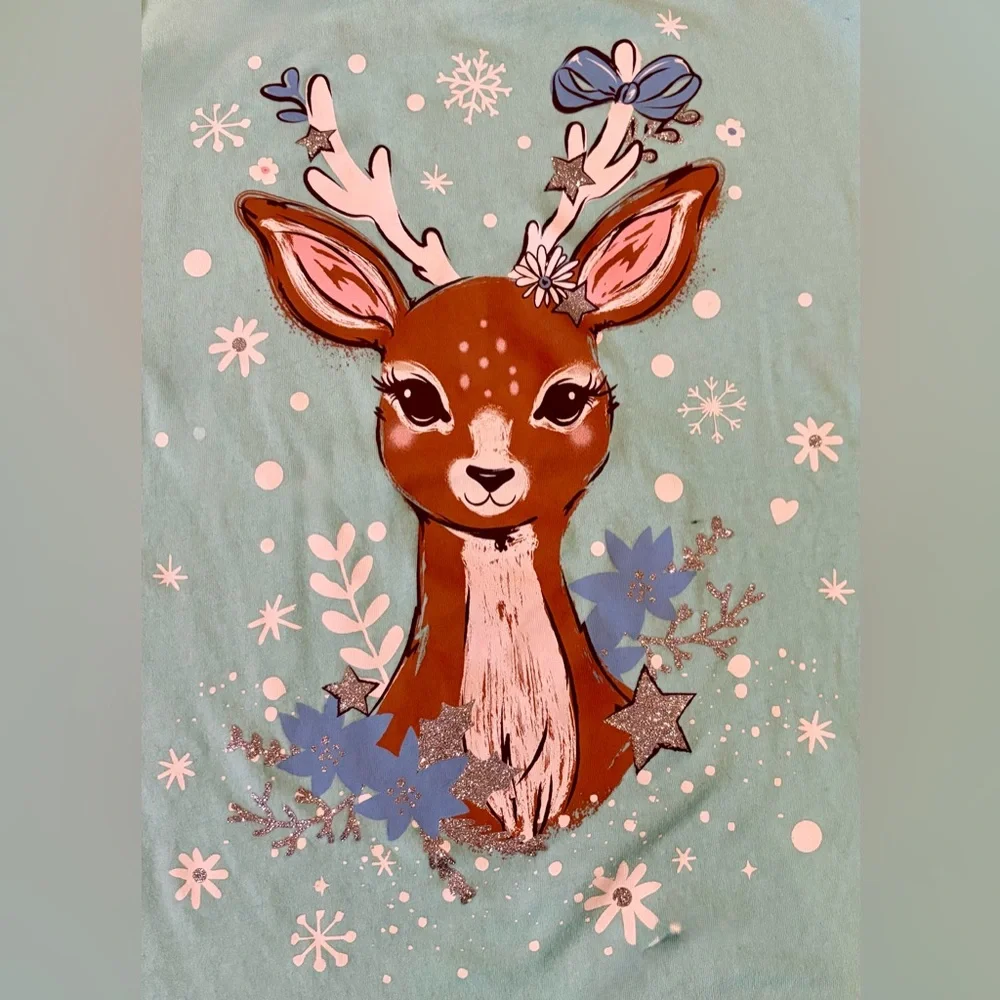 NWOT, Girl’s Winter Deer Graphic Long Sleeve with Glitter, Blue, Size 10/12